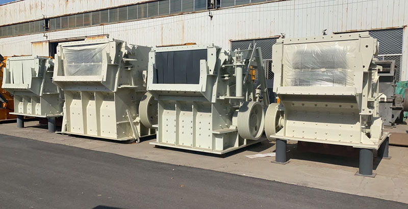 大型歐版反擊式破碎機(jī)_生產(chǎn)基地_礦山歐版反擊式破碎機(jī) 大型歐版反擊式破碎機(jī)_生產(chǎn)基地_礦山歐版反擊式破碎機(jī)